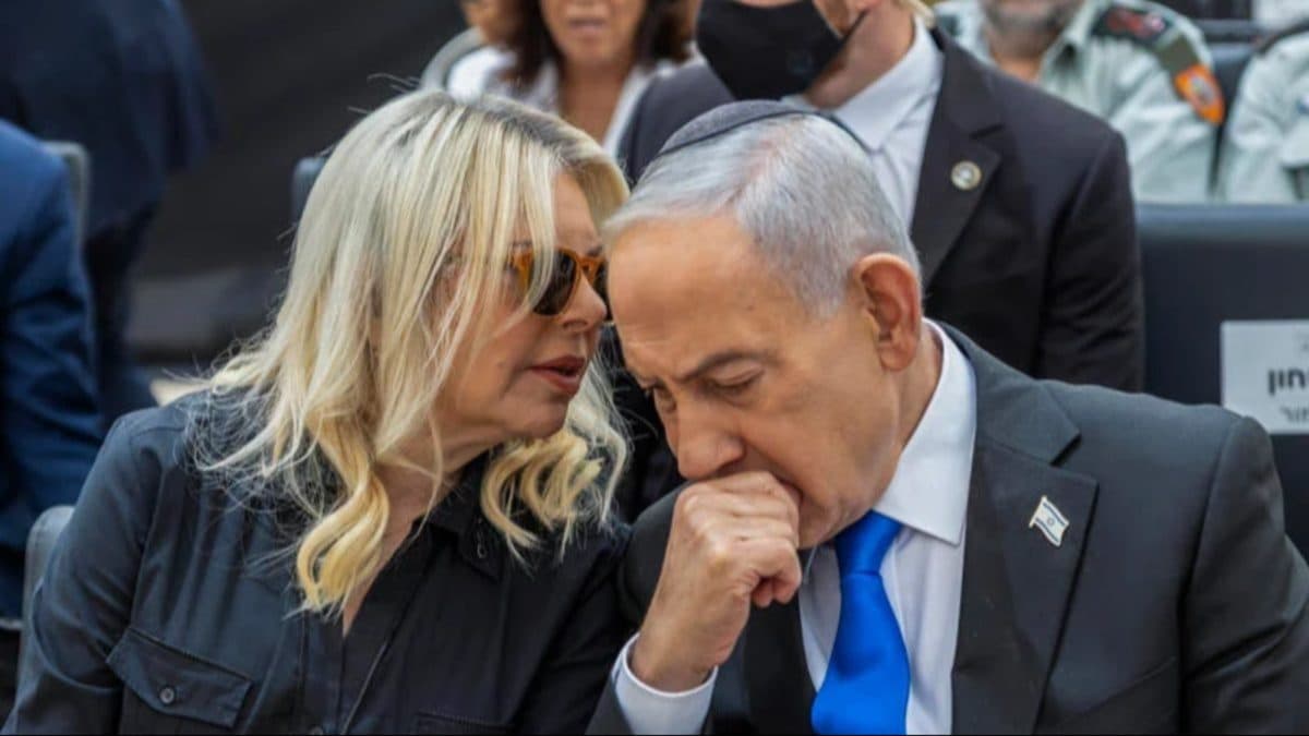 נתניהו, חדר השירותים והמאבטחים: ההודעה המביכה של שרה שנמחקה מהר
