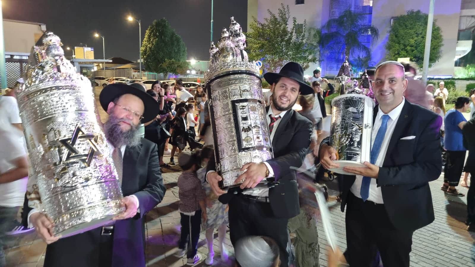 מחר באשדוד: הקפות שניות ברובע ב׳ עם תהלוכה, מוזיקה והפתעות לילדים