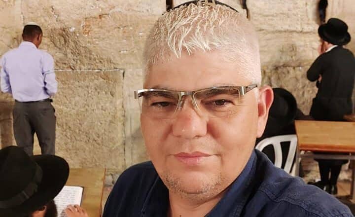 סערה בגדרה: חבר המועצה קובי אלפסי דורש לעצור העברת מאות אלפי שקלים לעמותת הכדורגל