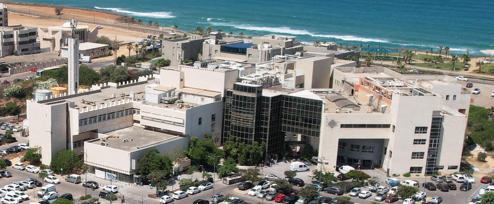 תרגיל חירום בבית החולים לניאדו בנתניה: תורגש תנועה ערה של רכבי כיבוי ומשטרה