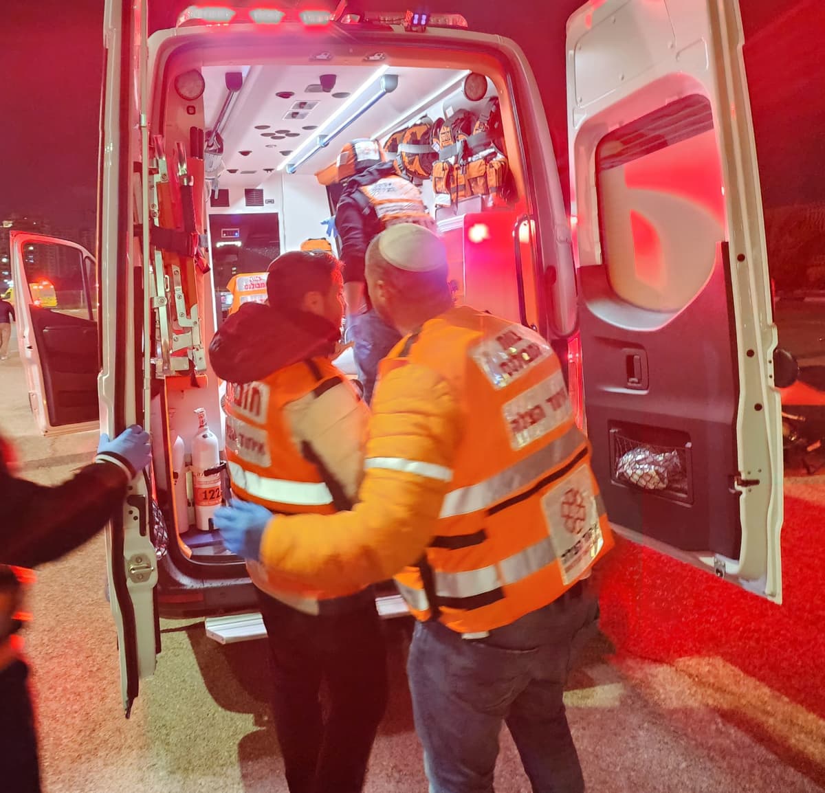 אור יהודה: רוכב אופניים בן 10 נפצע בינוני בתאונה ברחוב ניצן