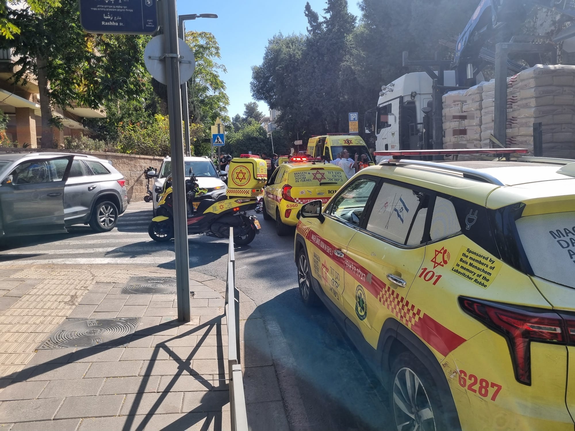 טרגדיה בירושלים: הולכת רגל כבת 70 נהרגה ברחוב רשב״א
