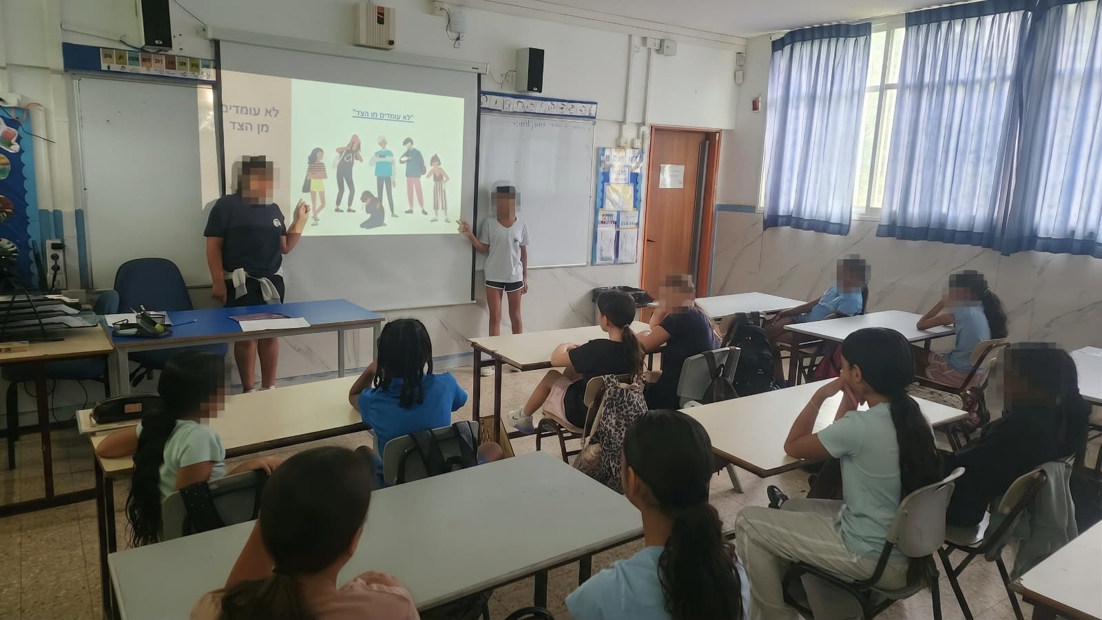 אחרי התקיפה בנאות שמיר: 10 חשודים נעצרו – בתי הספר ברמלה פתחו את היום בשיח נגד אלימות