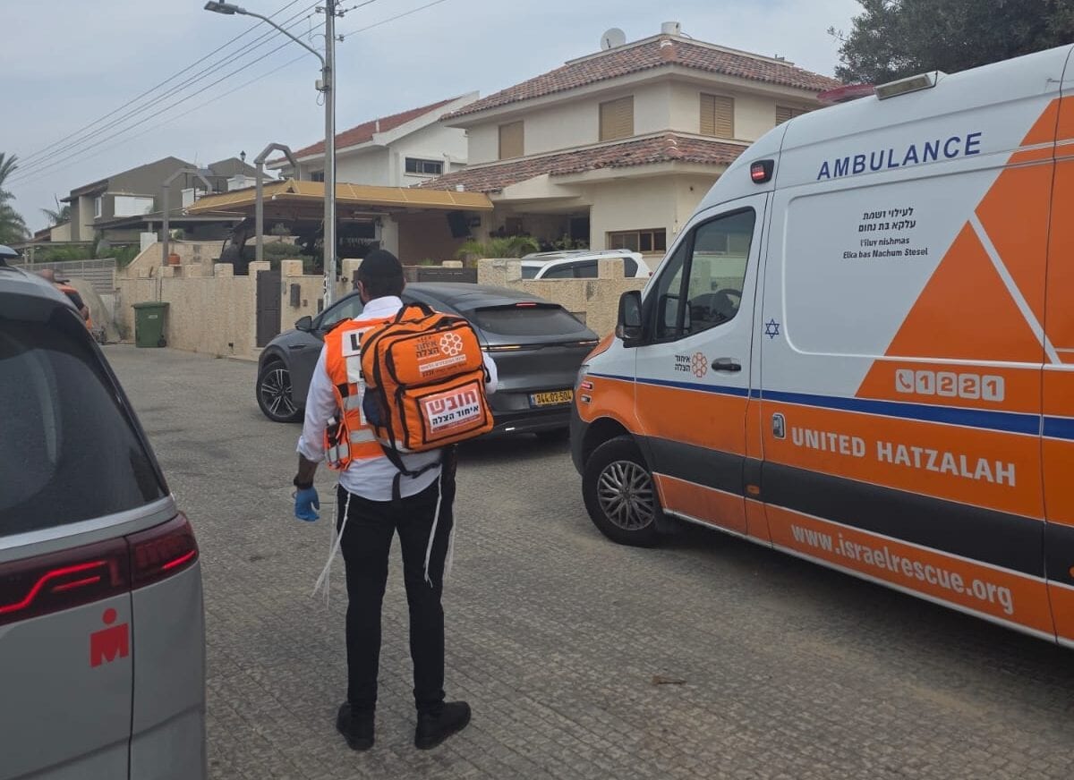 קריית גת: פועל בן 43 נפל מסולם ונפצע באורח בינוני