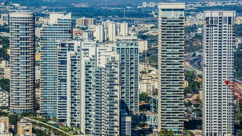 פיצוץ חזק בשכונת היוקרה בצפון ת"א - כתוצאה מרימון רסס