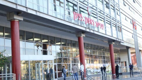 סגן ראש העיר ראשל"צ נחקר בחשד שאיים על מי שהתלוננה שתקף אותה מינית