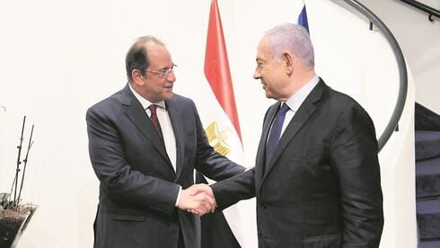 מי כן פגש את ראש המודיעין המצרי, ואיפה המצלמות? השאלות הקשות