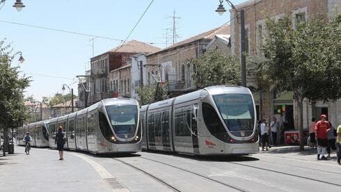 בזכות איכון סלולרי: זוכה ממעשה מגונה ברכבת הקלה