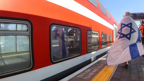בית המשפט הכריע: עבודות החשמול של הרכבת בחיפה לא ייעצרו