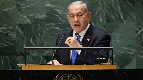 העולם לא רוצה לשמוע, ונתניהו ידבר לישראלים: הנאום באו"ם, והמחאה הצפויה