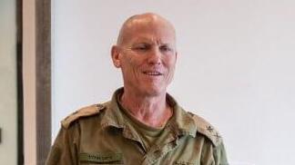 ניצן אלון: "החברה הישראלית זקוקה להנהגה אחרת, לא לסיסמאות כמו 'ניצחון מוחלט'"