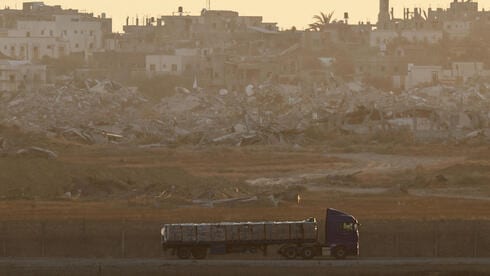 מרהט לעזה: עובד קבלן נתפס ברצועה עם עשרות ק"ג של סמים - ו-98 סלולריים