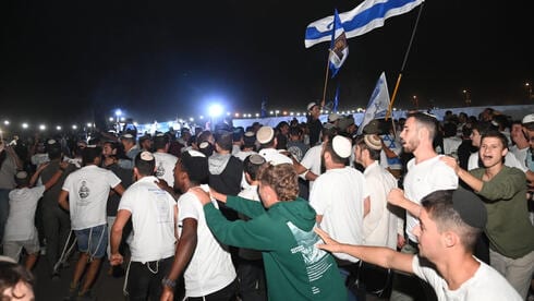 בקק"ל פנו למשטרה: "למנוע חגיגות שמחת תורה במתחם הנובה, זה לא מכבד את היהדות"