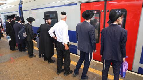 המומחה האירופי לישראל: זו כבר לא המדינה שהכרנו, היא משנה את פניה