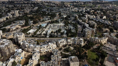 התנגדות ל-400 דירות במגדלים בשועפט: "התוכנית לא מותאמת לתושבי מזרח י-ם"