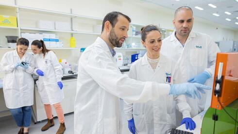תקווה לחולי צליאק ממעבדת טבע בנתניה: זריקה אחת של נוגדן - וזו התוצאה