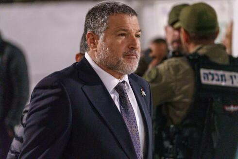 שב"כ לראשי המפלגות: רוצים אבטחה? תוכלו לשכור מאבטחים פרטיים עם נשק