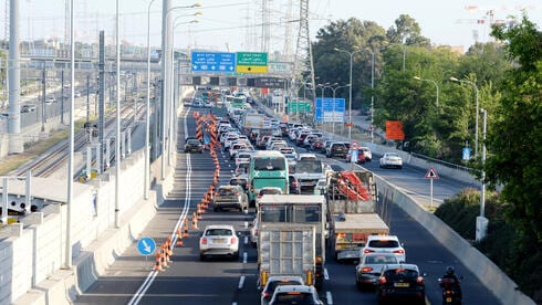 האם יו״ר חברת נתיבי איילון שיקר בקורות החיים?