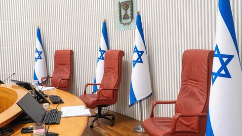 בג"ץ: נכריע בעתירות הדורשות ועדת חקירה ממלכתית למחדל 7/10 - אחרי הבחירות