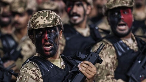 Saudi Arabia's grand mufti calls for sacrifice against Houthis reveal where MBS's reforms stop