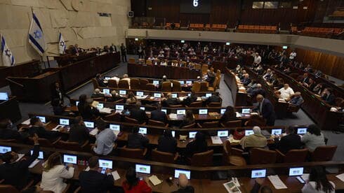 יש שיטה למנוע עוד בחירות. גם בלי ממשלת אחדות