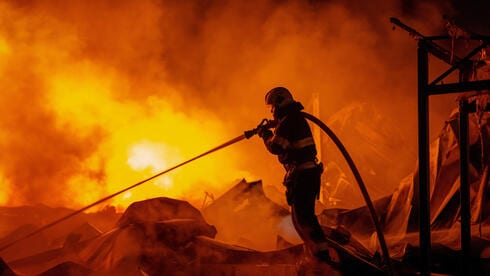 נקמת רוסיה: 17 נהרגו בקייב, מחסני סחורות הושמדו, רחפן נפץ בנמל התעופה בלייפציג