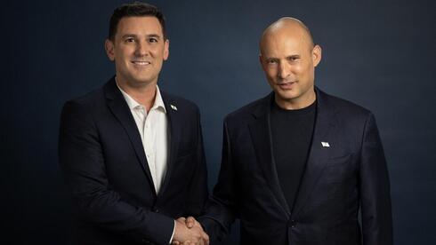 הח"כ שעזב את גנץ מצטרף לבנט: "לא יהיו רגעי חסד"