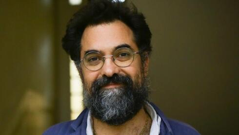 "הייתי בטוח שאאבד עבודה ויתבעו אותי. ואז הלכתי לשחק כדורסל והעולם המשיך"