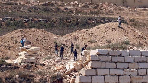 גדוד הוקפץ מרענון בגלל קוסרה, המצור נמשך; זמיר: הנחיתי למנוע את האירועים