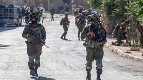 תיעדוף משימות בצה"ל עקב פרעות קוסרה: נדחו מעצרי חשודים פלסטינים בטרור