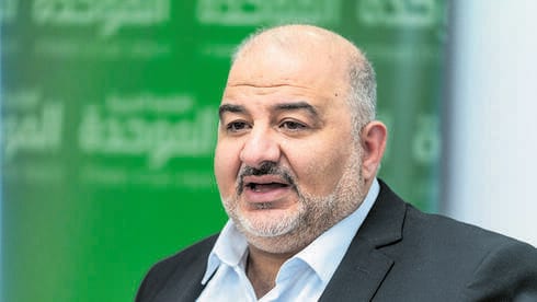 האם מנסור עבאס מכיר ביהדות המדינה?