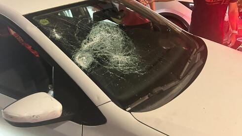 אוהדי הפועל ירושלים טוענים: "תקפו אותנו בגז פלפל ואלות"
