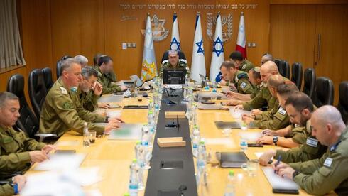 משבר אנשי הקבע: משכורות נמוכות, שחיקה גבוהה