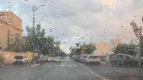 הגשם הגיע גם למרכז, אחרי סוף השבוע ה"מאכזב": כל הנתונים - והתיעודים