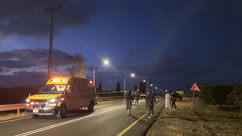 חשד לפגע וברח: הולך רגל נהרג מפגיעת רכב בשרון, נהגת נעצרה