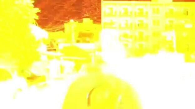 תיעוד דרמטי מלבנון: כתב השופר של חיזבאללה נפגע בתקיפת כטב"ם צה"לי