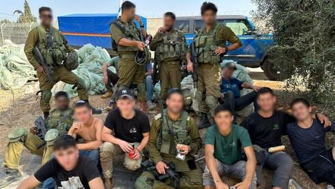 ‘Not another meal, but a key’: Building a home for lone IDF soldiers