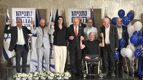 רצה את כחלון ואשכנזי, גייס פאנליסטים מערוץ 14: השאיפות של נתניהו - והשריונים שהצליח להביא