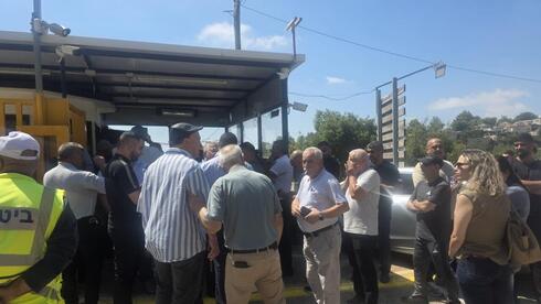 הפגנה ועצורים במג'ד אל-כרום: מאהל הצעירים מיו"ש פורק, בקק"ל לא מתקפלים