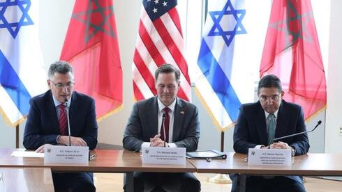 סער המריא בחשאי לניו יורק, הסיבה: "שדרוג" יחסים עם מרוקו | זו המשמעות