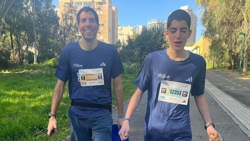 הבן שניצל מהפיגוע קרא לאבא שכבר לא הגיב: "הבטיחו למצות את הדין. צריך לשנות מציאות"