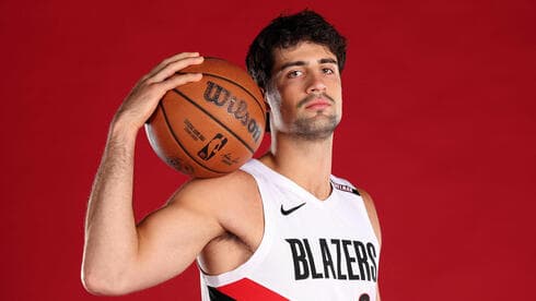 דני ולהקתו: המבחן הענק של אבדיה ב-NBA
