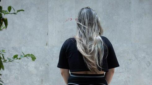 התקיפה המינית שעברה שליחת "וולט" - והביקורת שלה נגד החברה: "הפנו לי עורף"