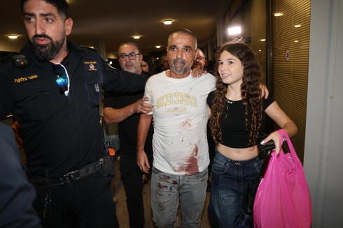 יניב שפרץ לקוקפיט: "תפסתי את המפגע, חנקתי - ומשכתי את ההגאים"
