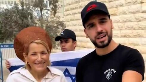 אחות ראש השב"כ שרצה לכנסת הצטלמה עם מרדכי דוד: "חוסמים את אחמד טיבי"