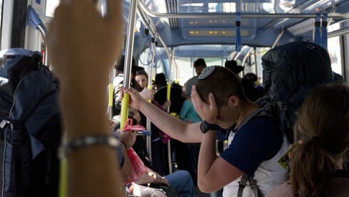 How Israel’s political parties plan to fix the public transportation crisis