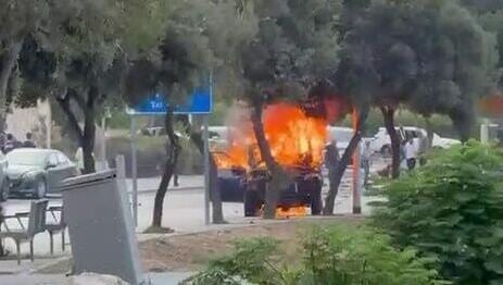 ניסיון חיסול בי-ם: העבריין איציק בר-מוחא ובנו בן ה-13 נפצעו קשה בפיצוץ מטען