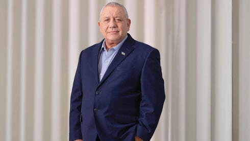 Eisenkot vows to challenge Netanyahu for power after election, even without Knesset majority