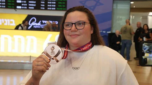 רז הרשקו נחתה עם מדליית הארד: "להילחם עד הסוף עבור המדינה - הגאווה הכי גדולה"