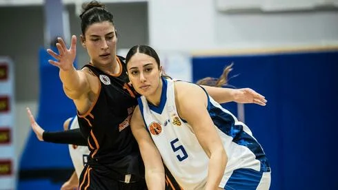 כדורסל נשים: ניצחון דרמטי לאלופה בפ"ת